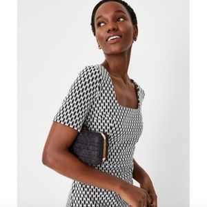 Ann Taylor Ottoman Short Sleeved Scoop Neck Sheath Dress